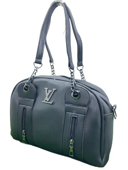 CHIC CARRIER